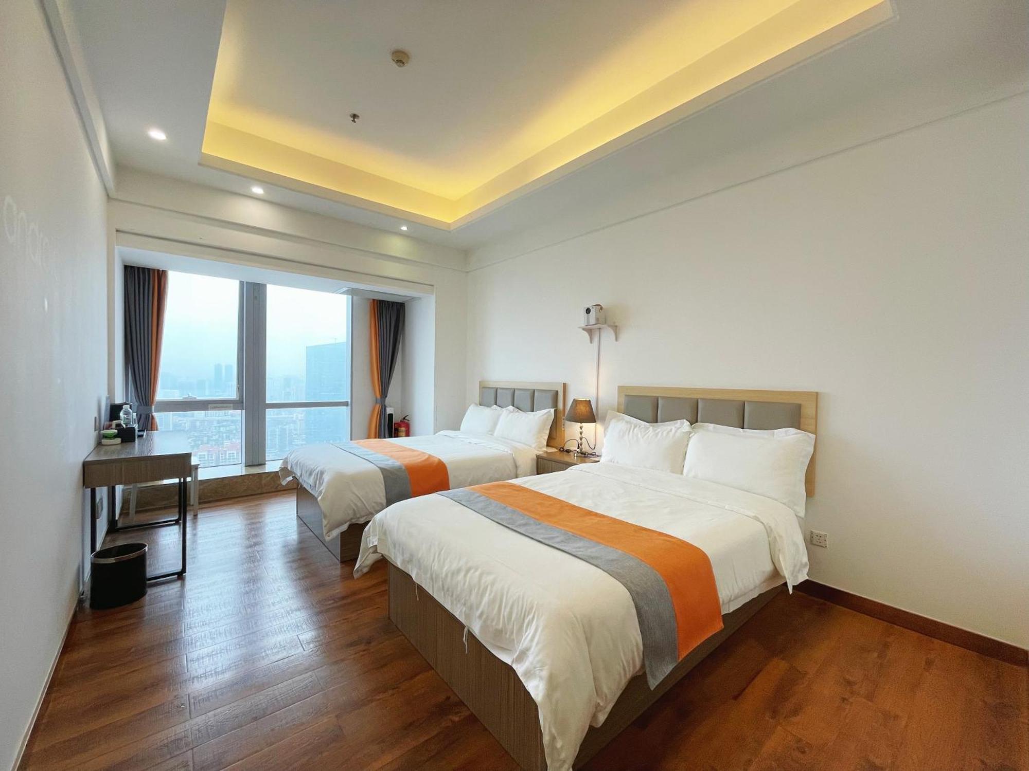 Ht Legend Hotel Changgang Metro Station Exit F -Direct To Canton Fair Exteriér fotografie