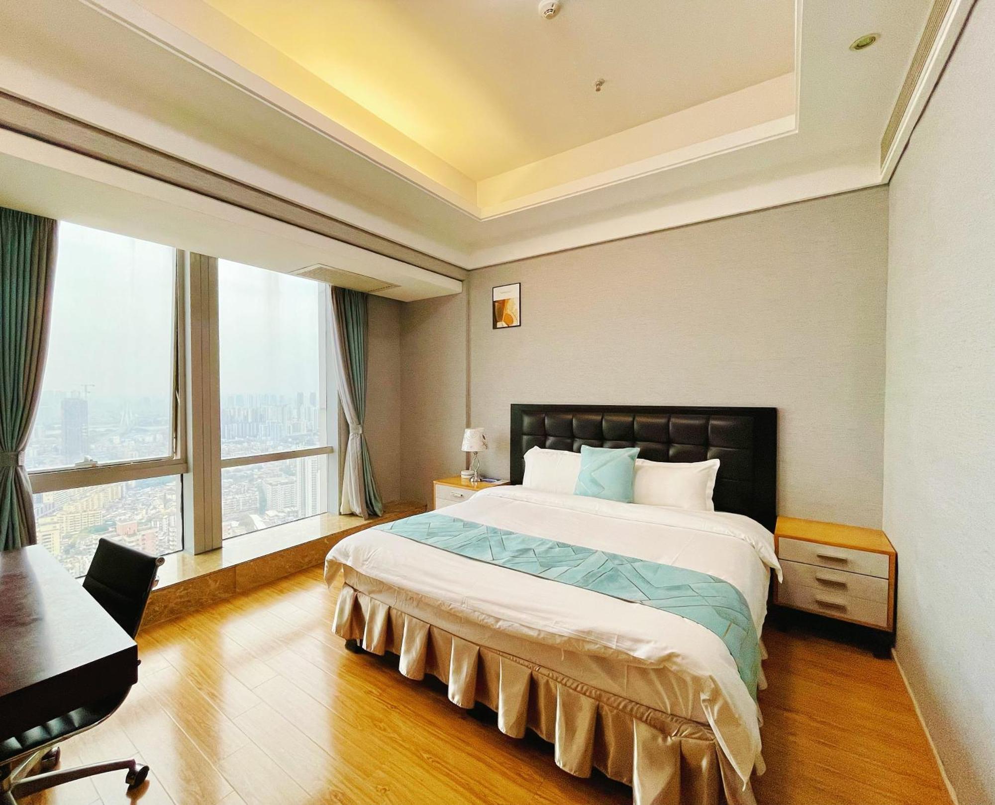 Ht Legend Hotel Changgang Metro Station Exit F -Direct To Canton Fair Exteriér fotografie